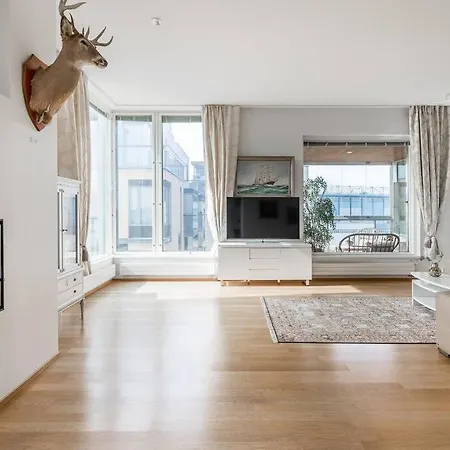 Spacious With Four Terrace, Sauna, Sea View *