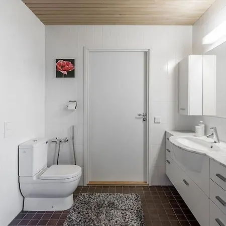 公寓 Spacious With Four Terrace, Sauna, Sea View