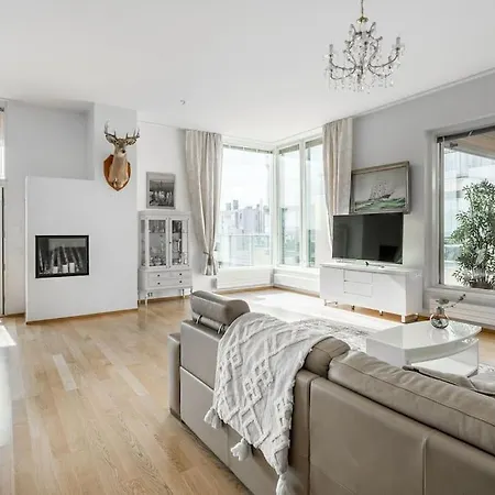 Spacious With Four Terrace, Sauna, Sea View Apartmán *